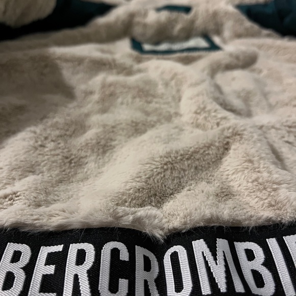 A&F Jacket - Picture 8 of 9